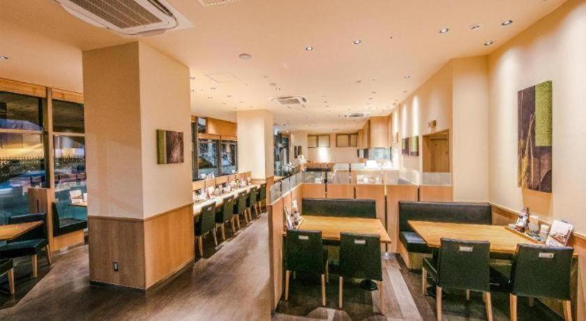 Four Points Flex By Sheraton Shin Osaka Exterior photo